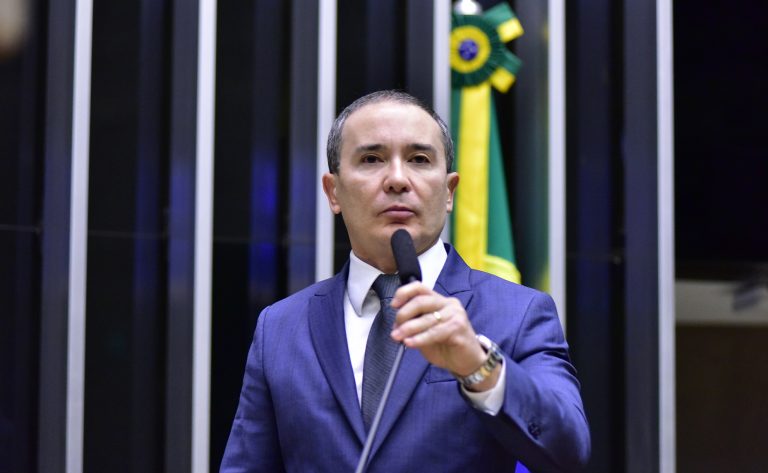 Projeto de Lei 6193/23 prevê prioridade, na aplicação dos recursos do Fundo Nacional do Meio Ambiente (FNMA), para projetos. O projeto perde o caráter conclusivo se houver decisão divergente.